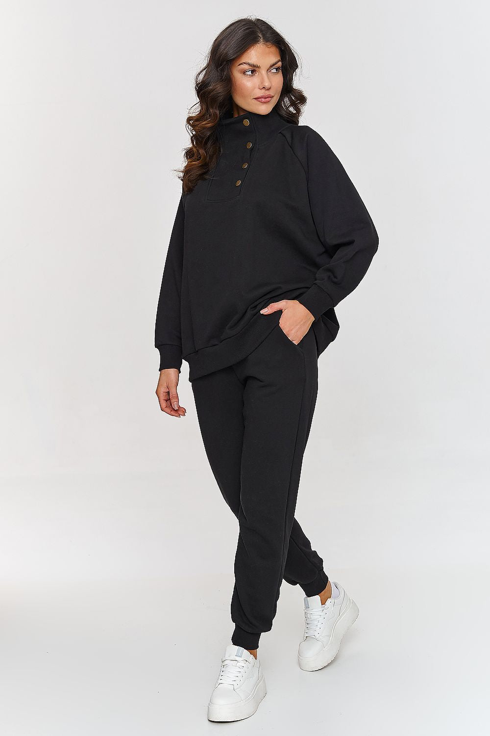 Nustatyti model 209660 Makadamia