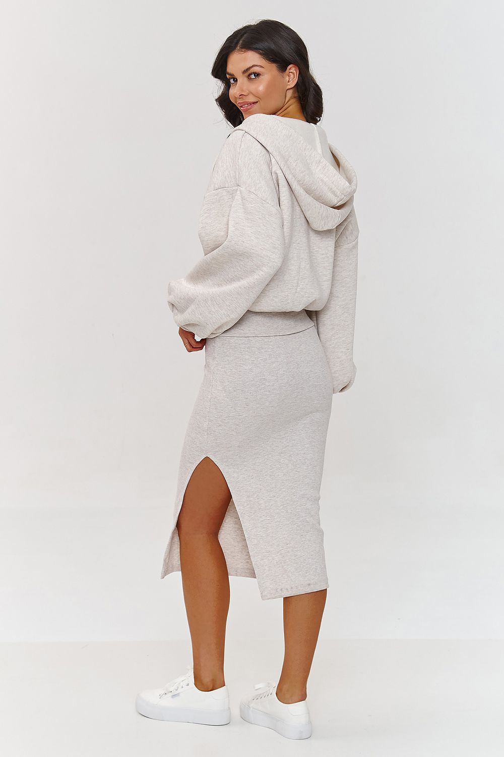 Nustatyti model 209657 Makadamia