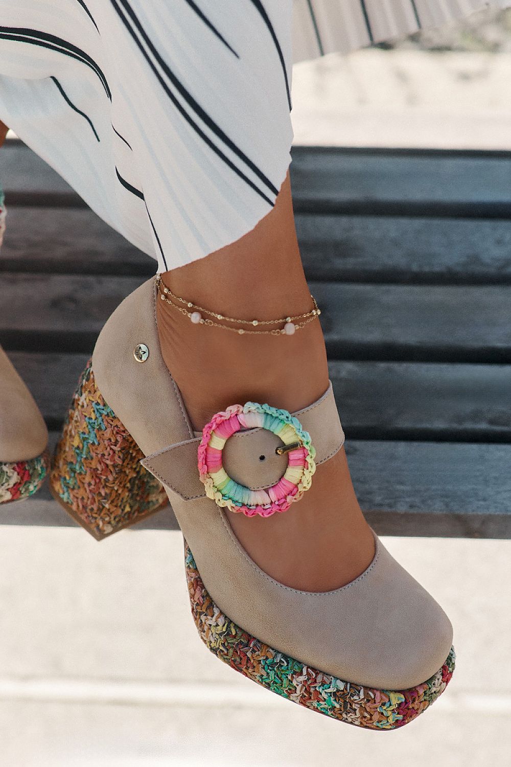 Batai blokiniu kulnu model 212999 Step in style