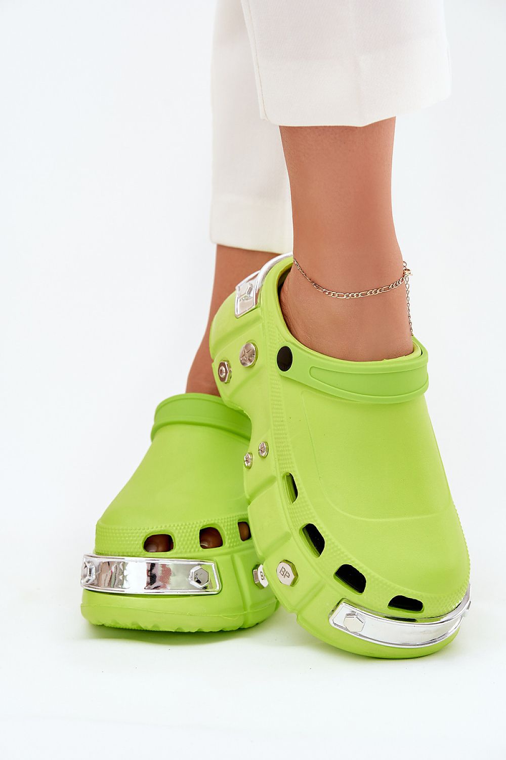Šlepetės model 215052 Step in style