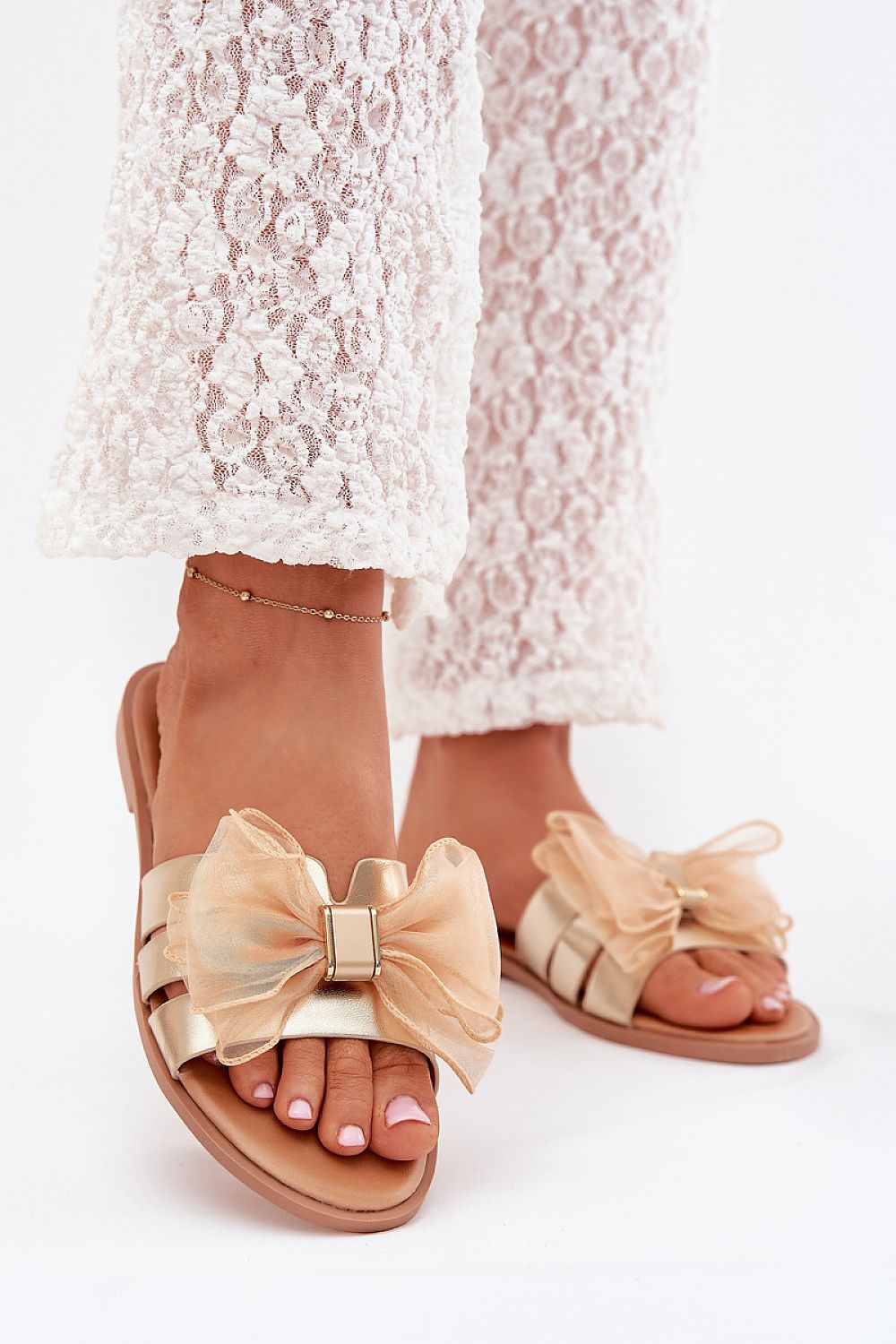 Šlepetės model 215730 Step in style