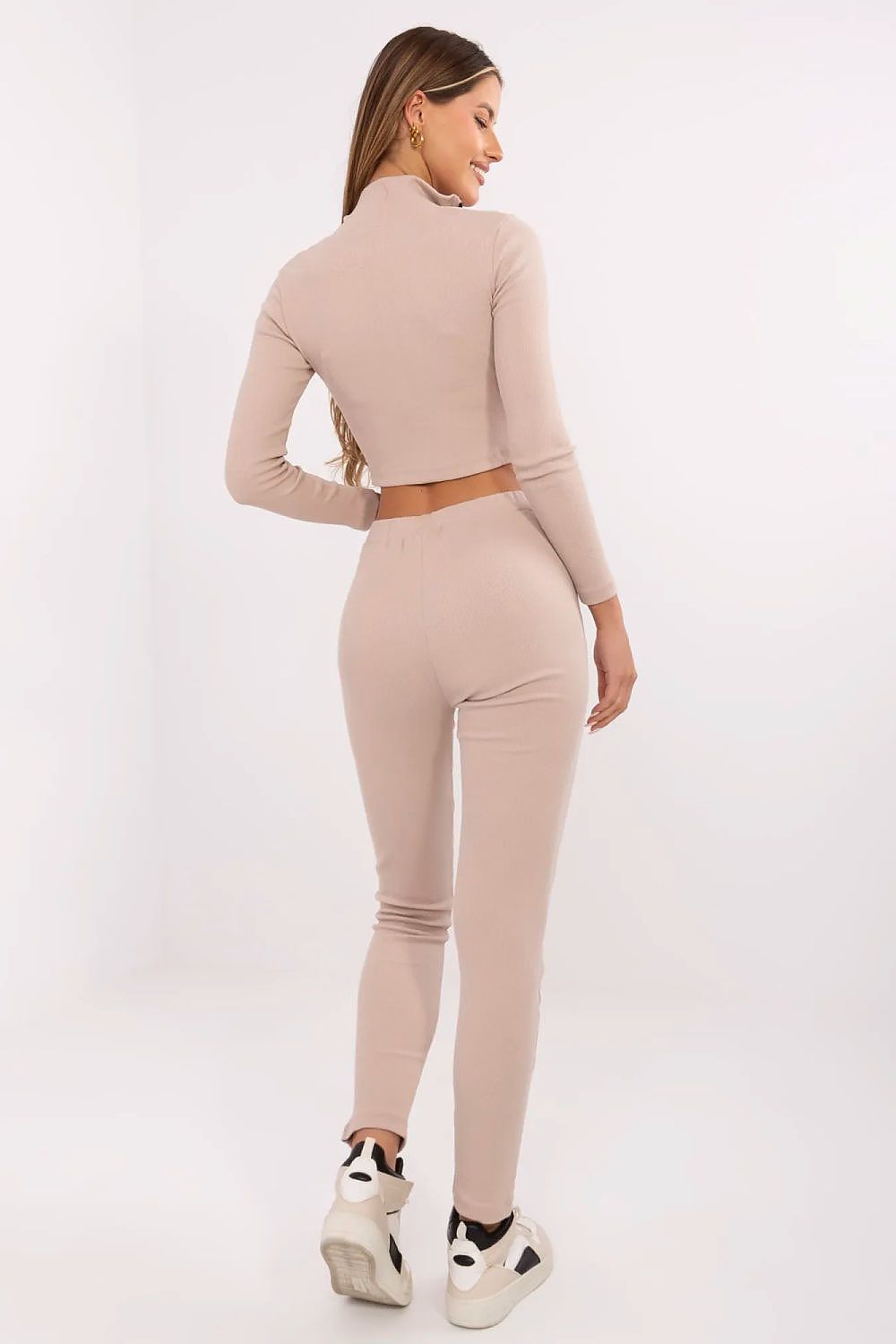Nustatyti model 215921 Rue Paris