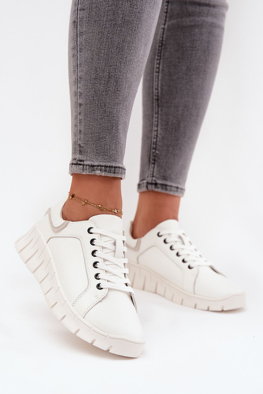 Sportiško stiliaus batai “Step in style”