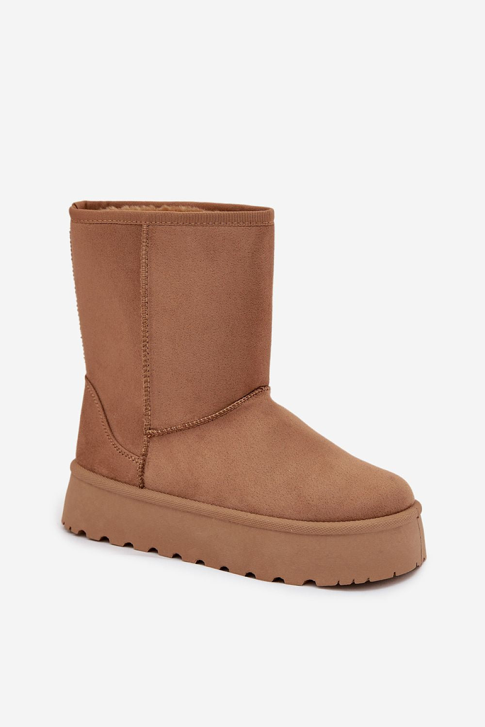 Sniego batai Step in style