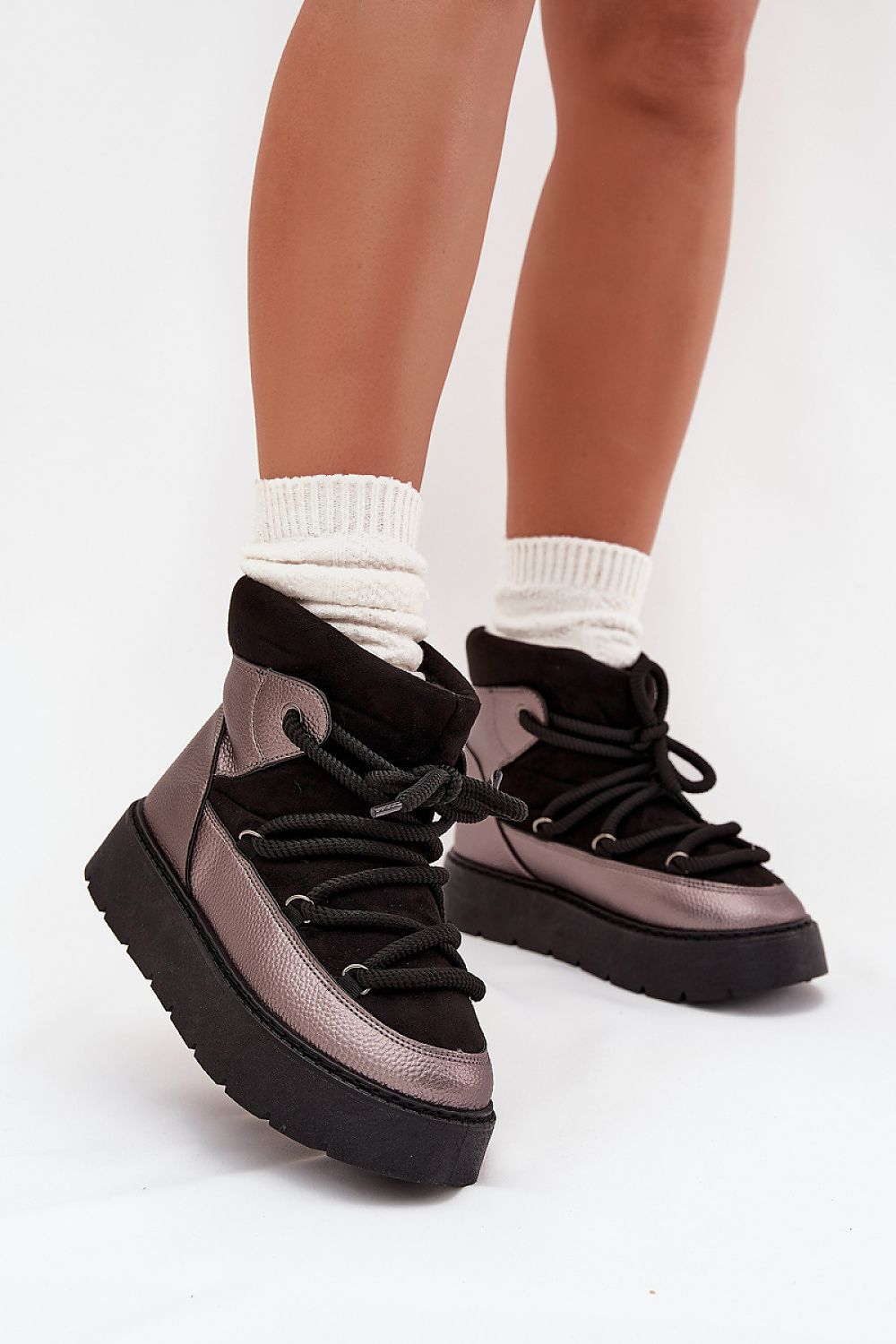 Sniego batai Step in style