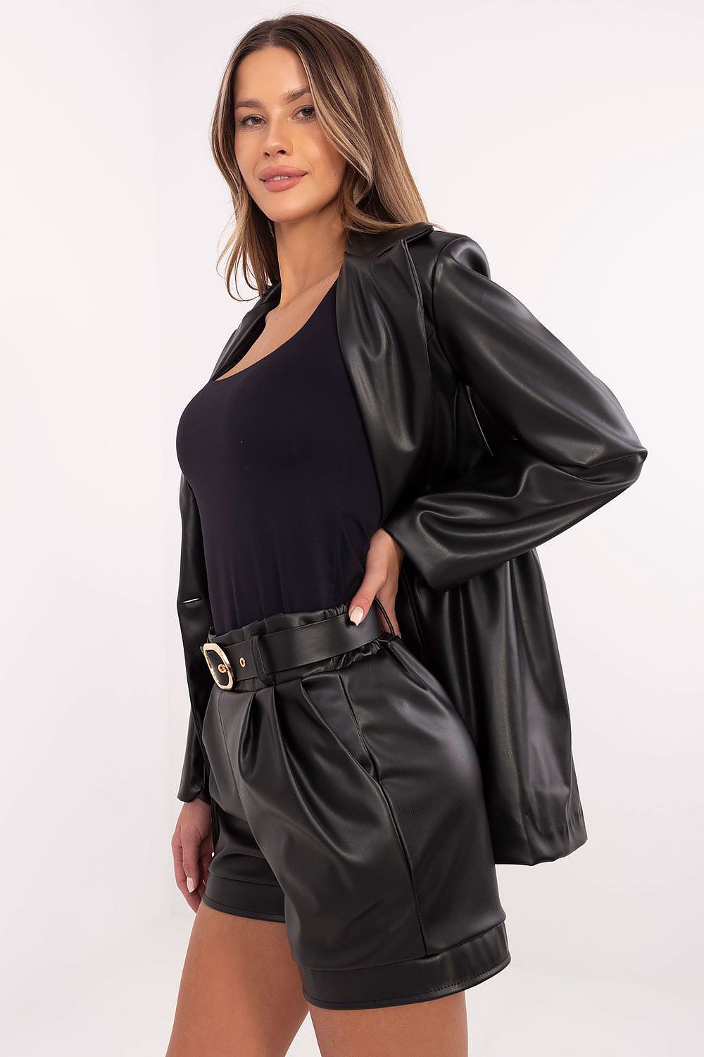 Šortai model 219046 Rue Paris