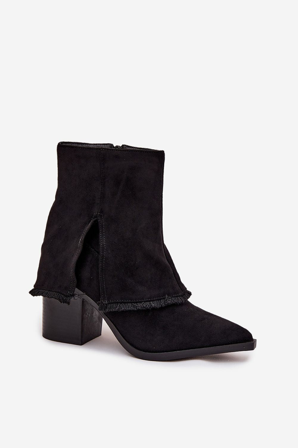 Batai su kulnu “Step in style”