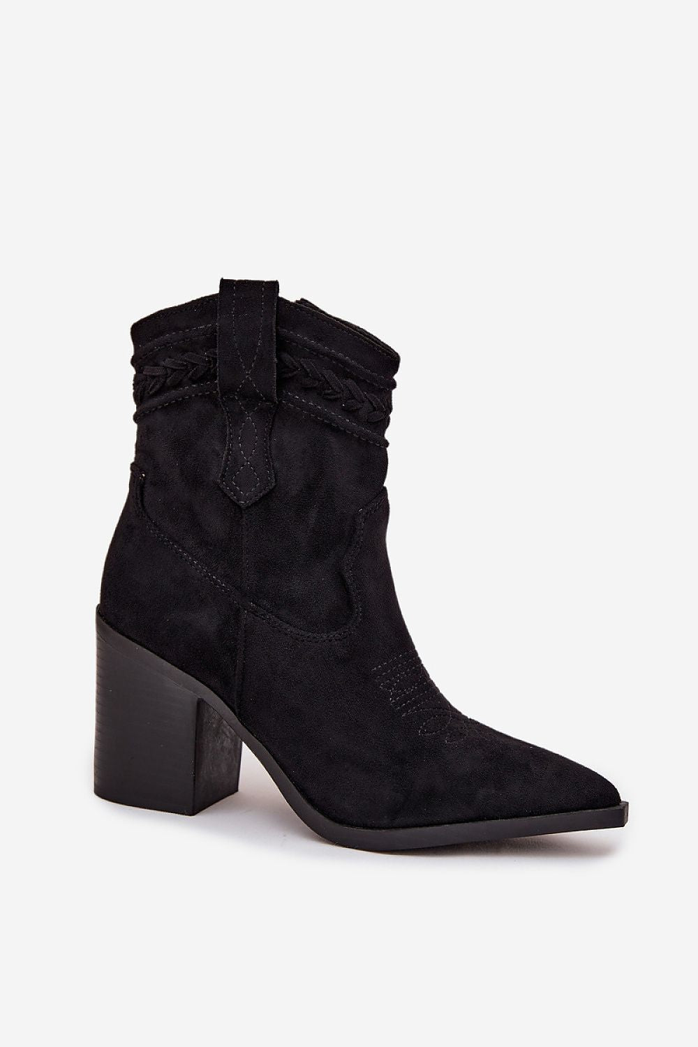 Batai su kulnu “Step in style”