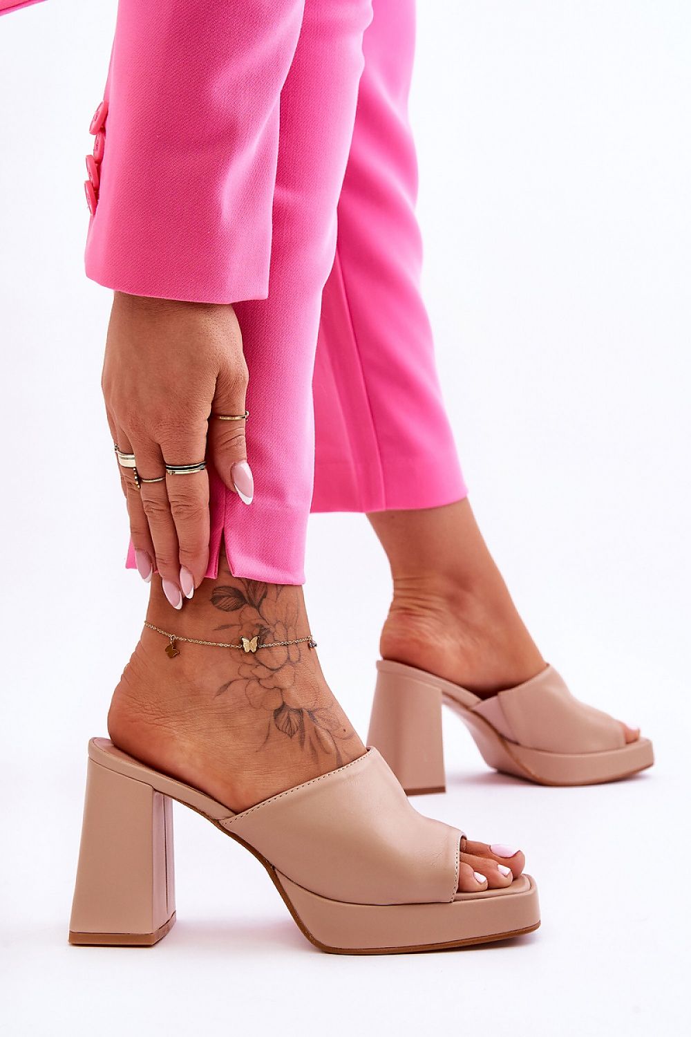 Šlepetės model 181070 Step in style