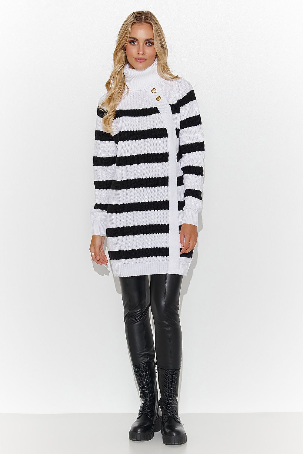 Turtleneck sweater “Makadamia”