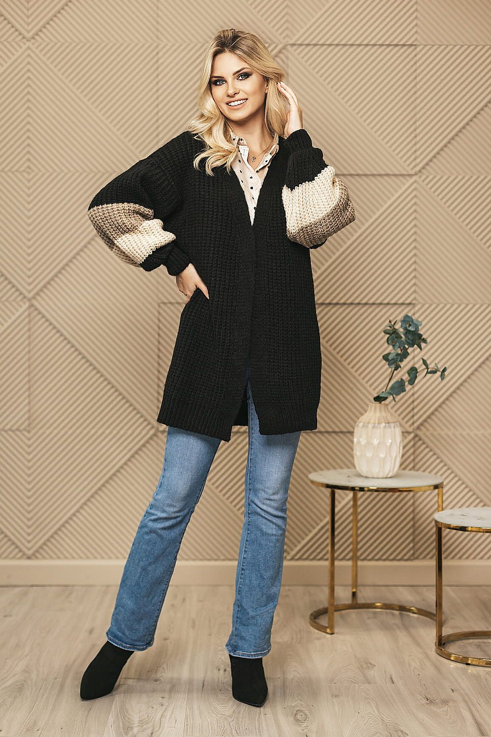 Cardigan “PeeKaBoo”