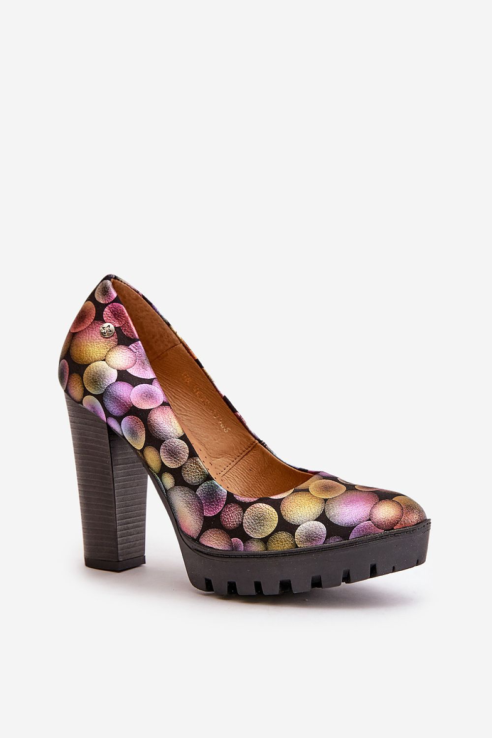 Batai blokiniu kulnu Step in style