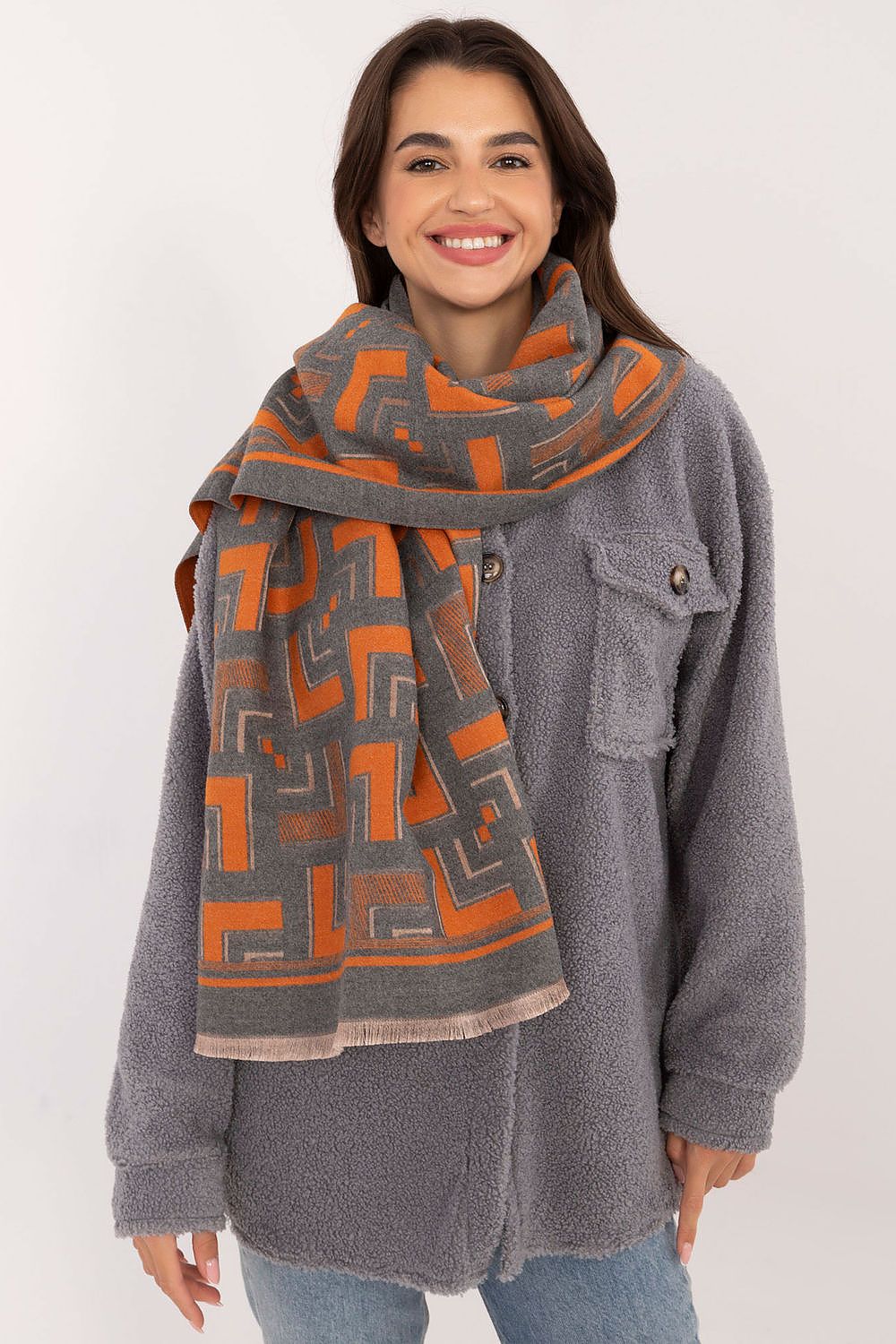 Scarf “AT”