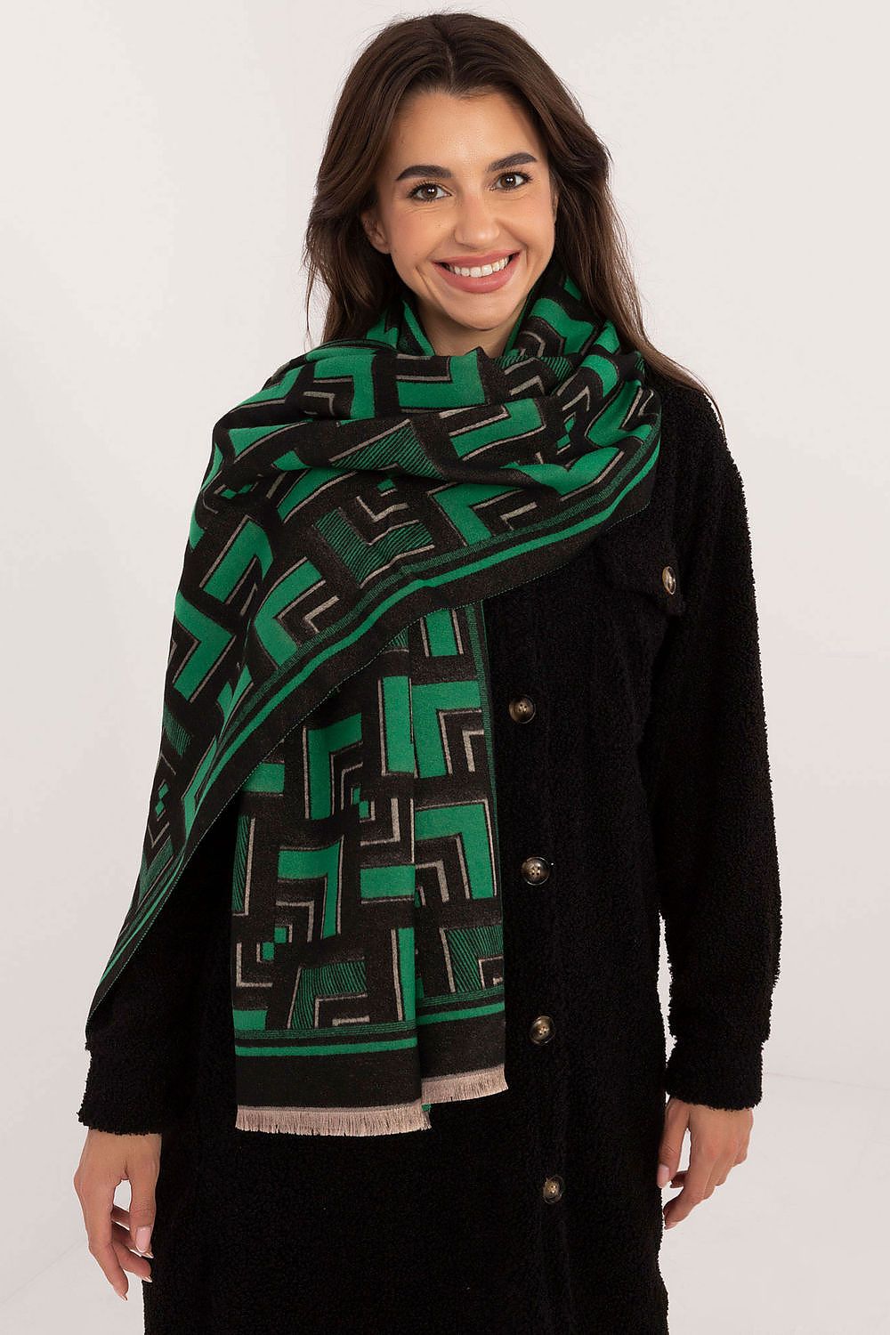 Scarf “AT”