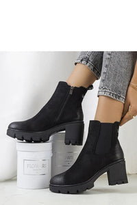  Batai su kulnu model 207093 Solea 