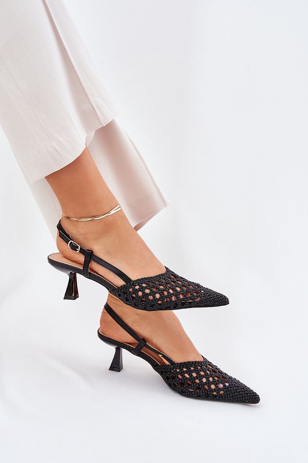  Aukštakulniai model 211028 Step in style 