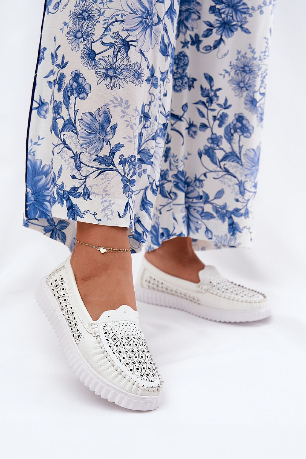 Mokasinai Step in style