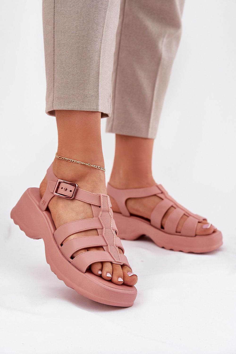 Basutės Step in style