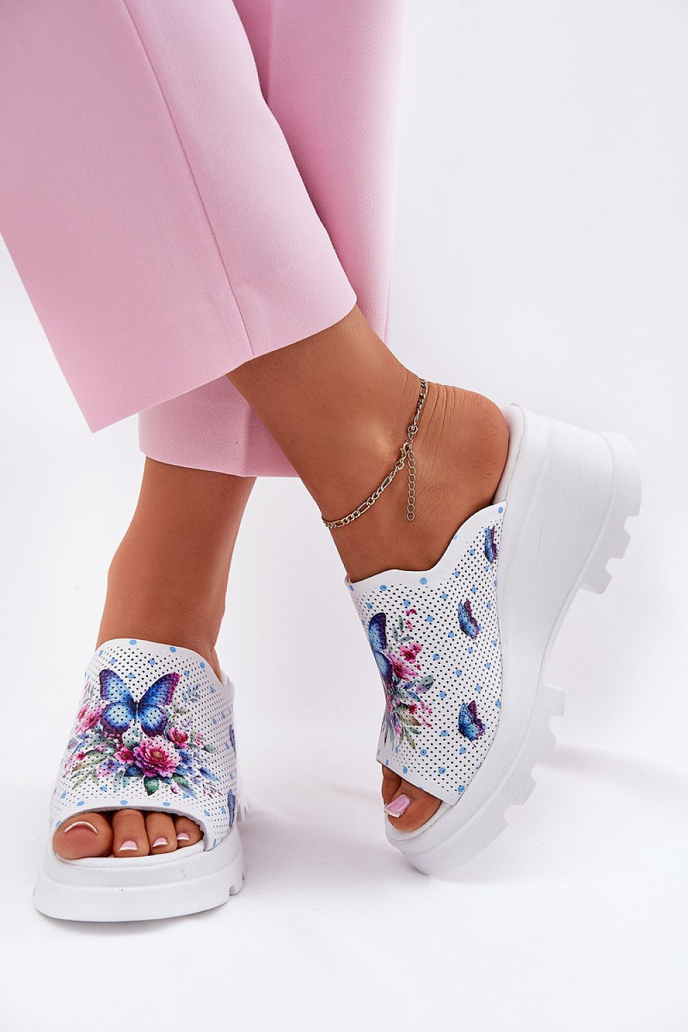  Šlepetės model 213035 Step in style 