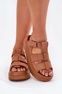  Sandalai model 213169 Step in style 