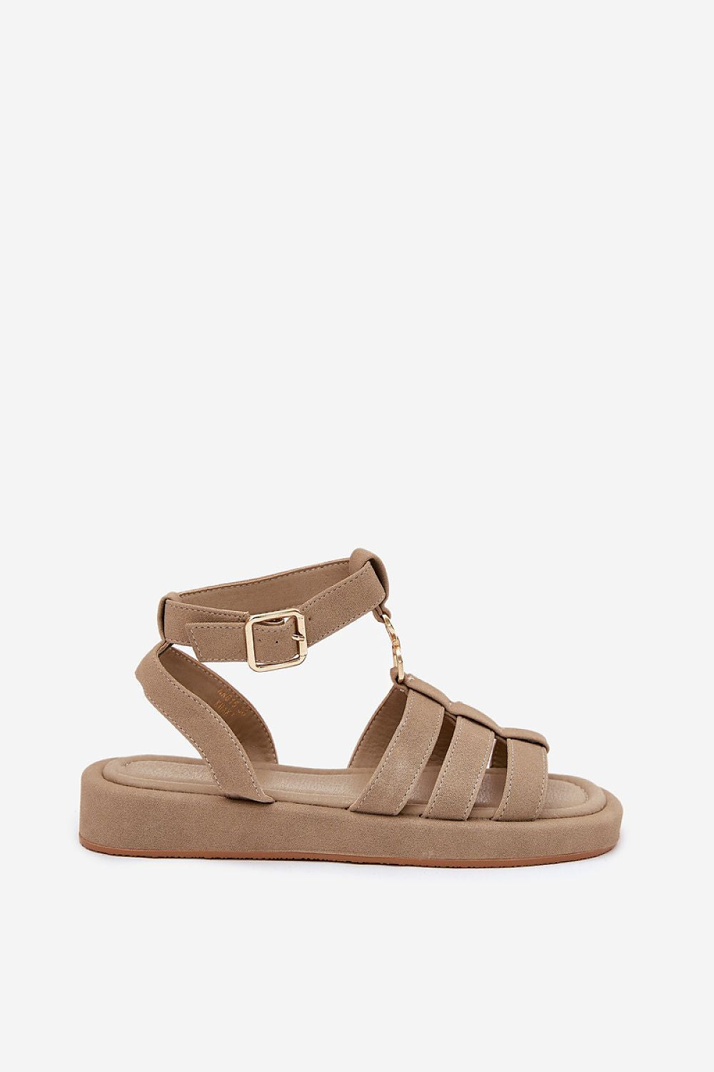  Sandalai model 213920 Step in style 