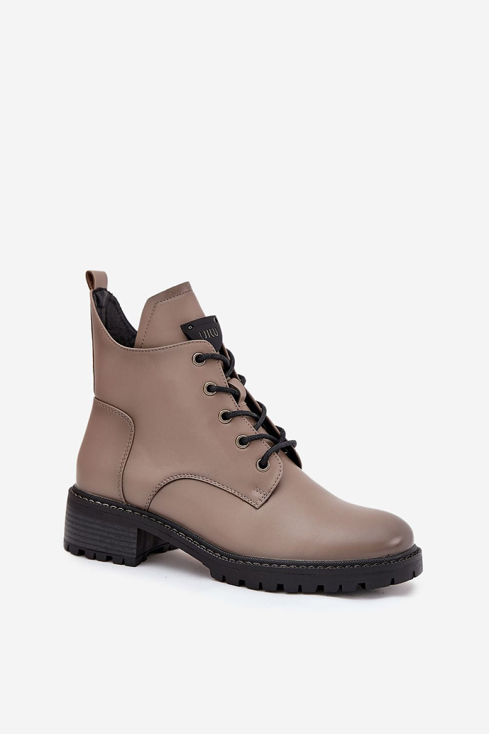 Batai Step in style