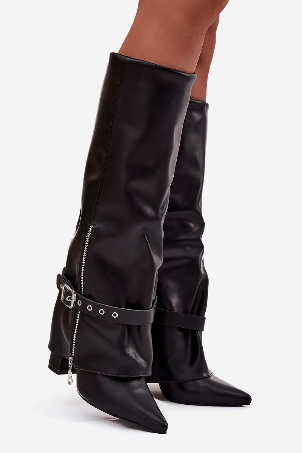 Heeled shoes Step in style