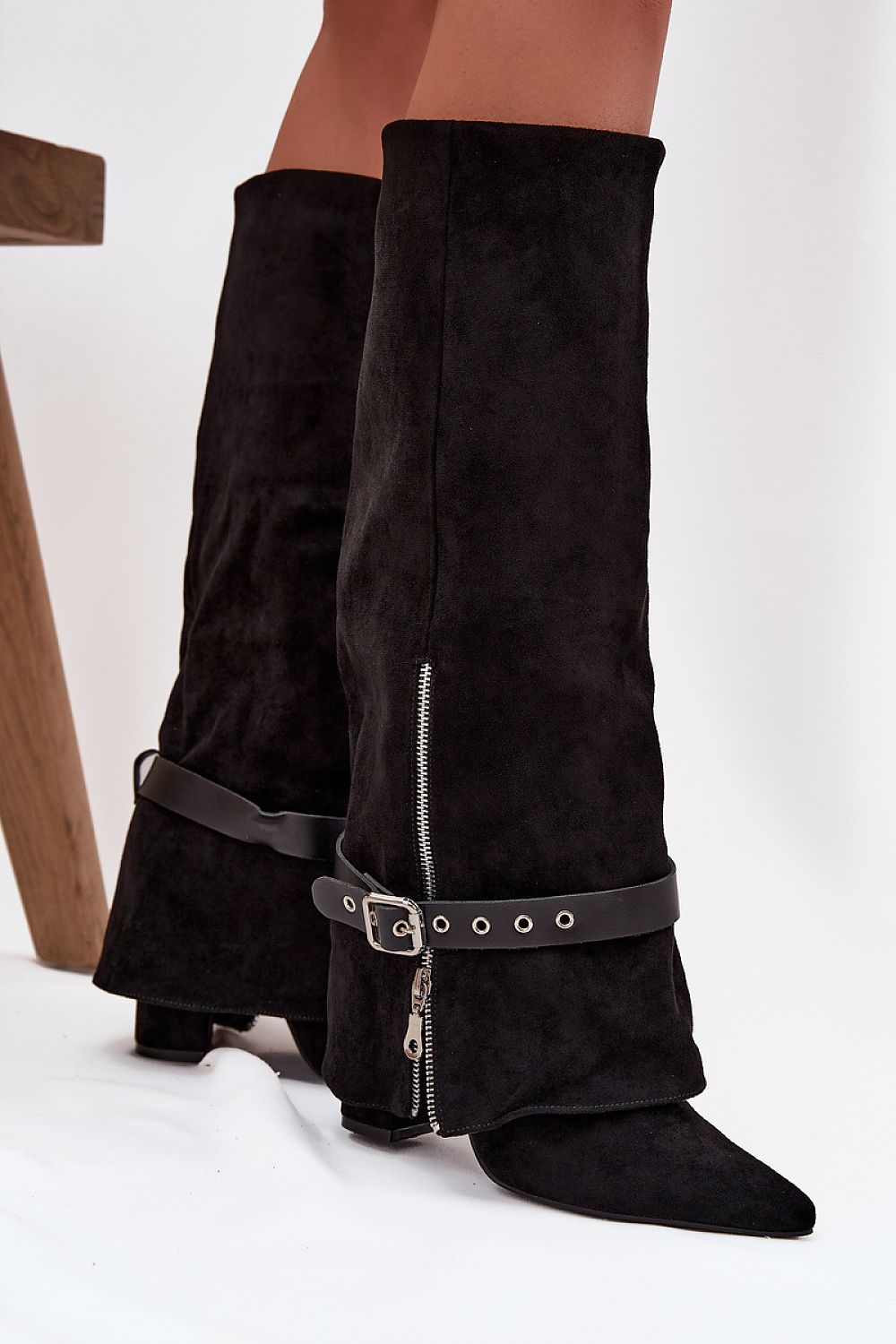 Heeled shoes Step in style