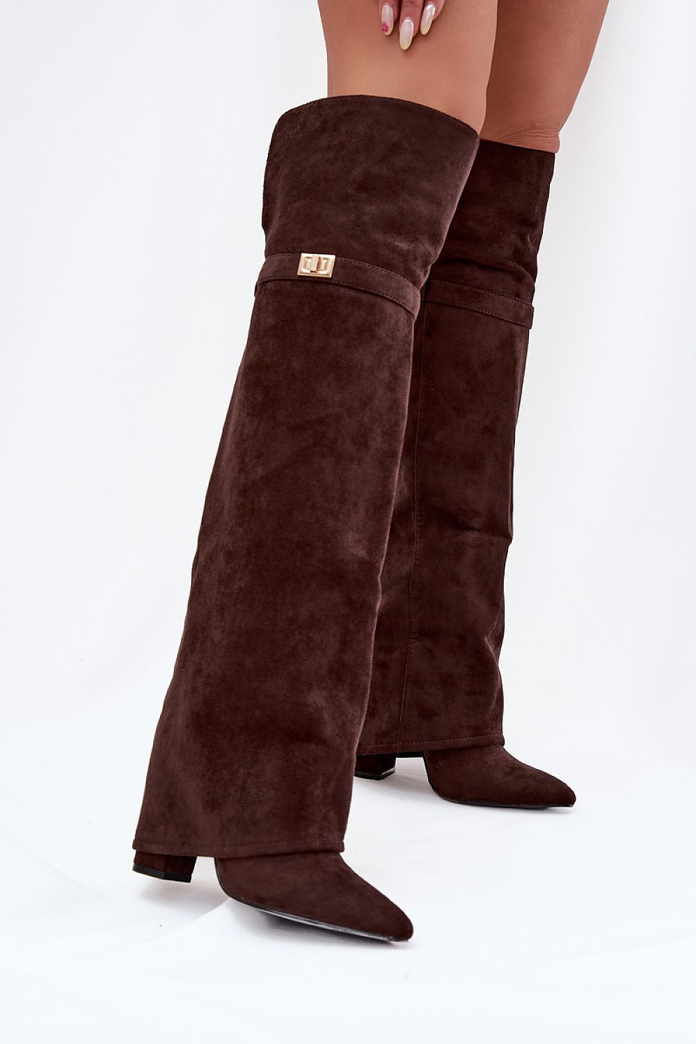 High-heeled boots Step in style