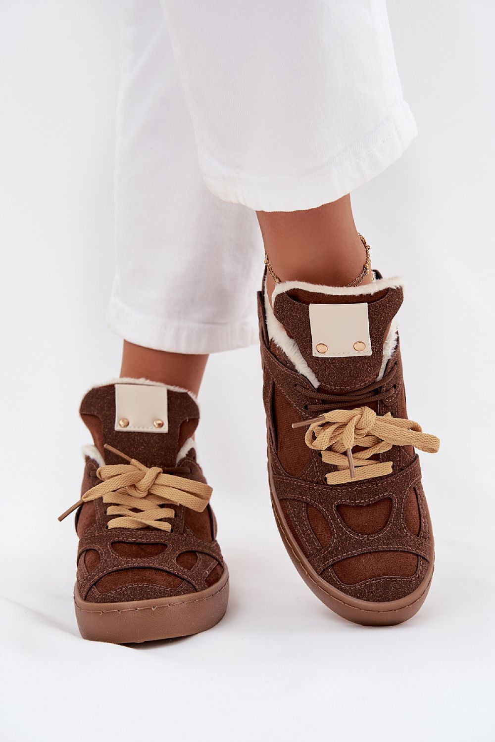 Casual shoes Step in style