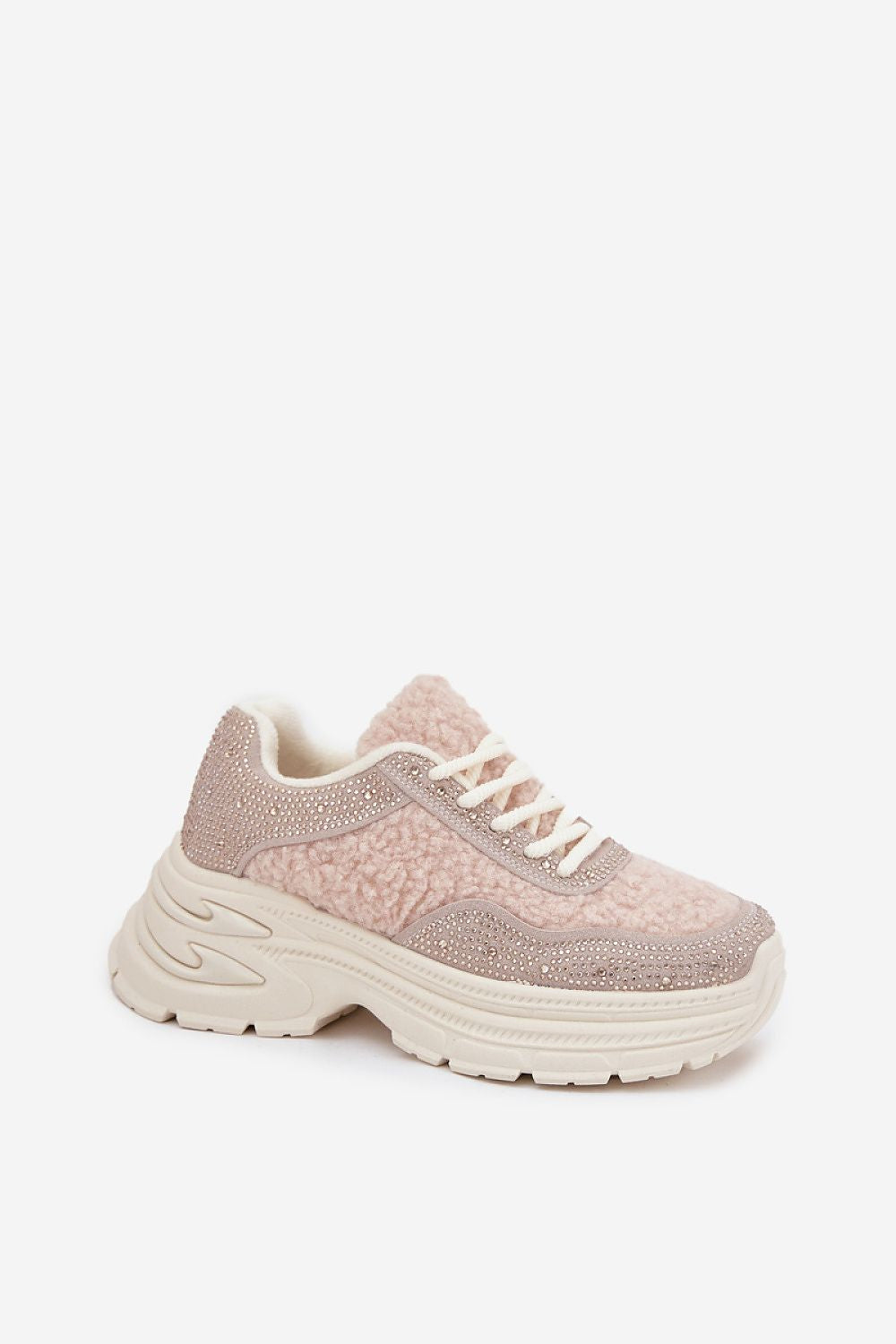 Sports shoes Step in style