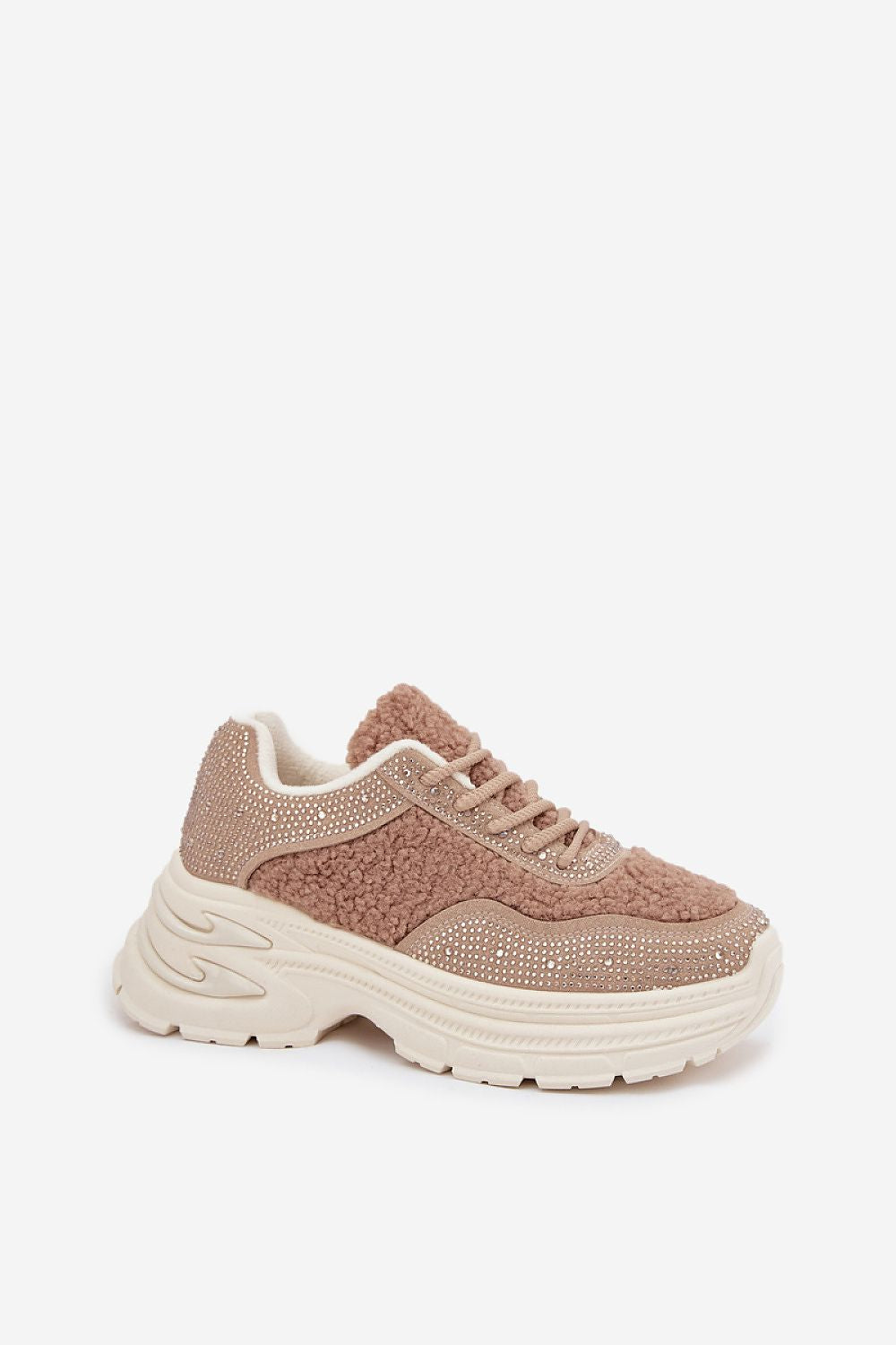 Sports shoes Step in style