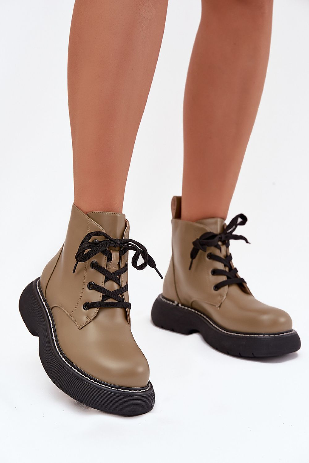 Shoes Step in style