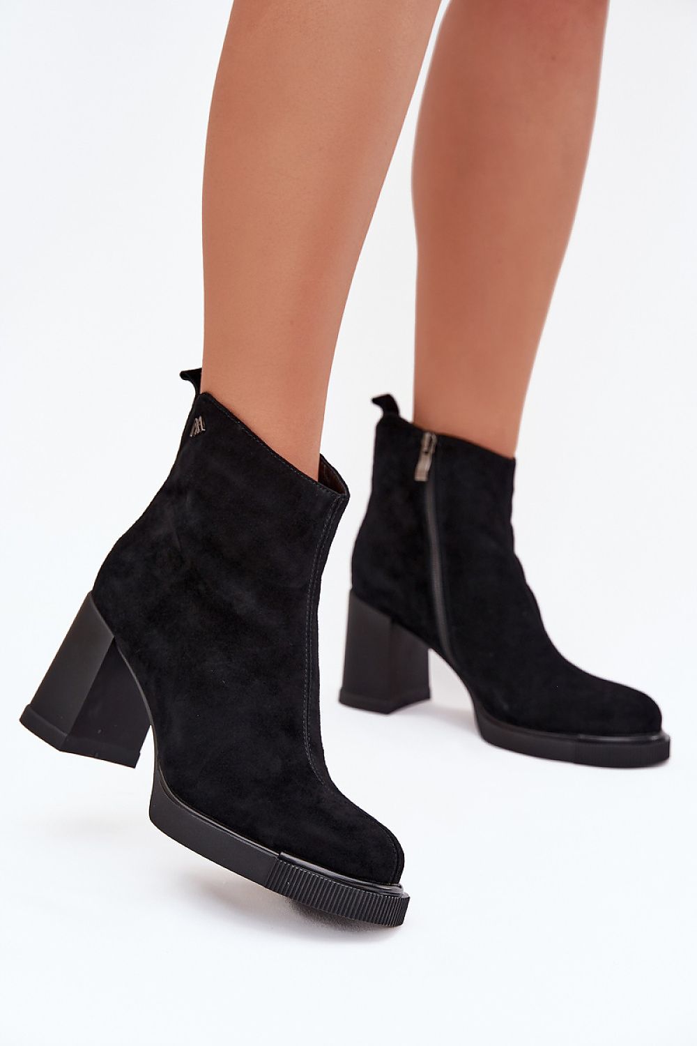 Heeled shoes Step in style