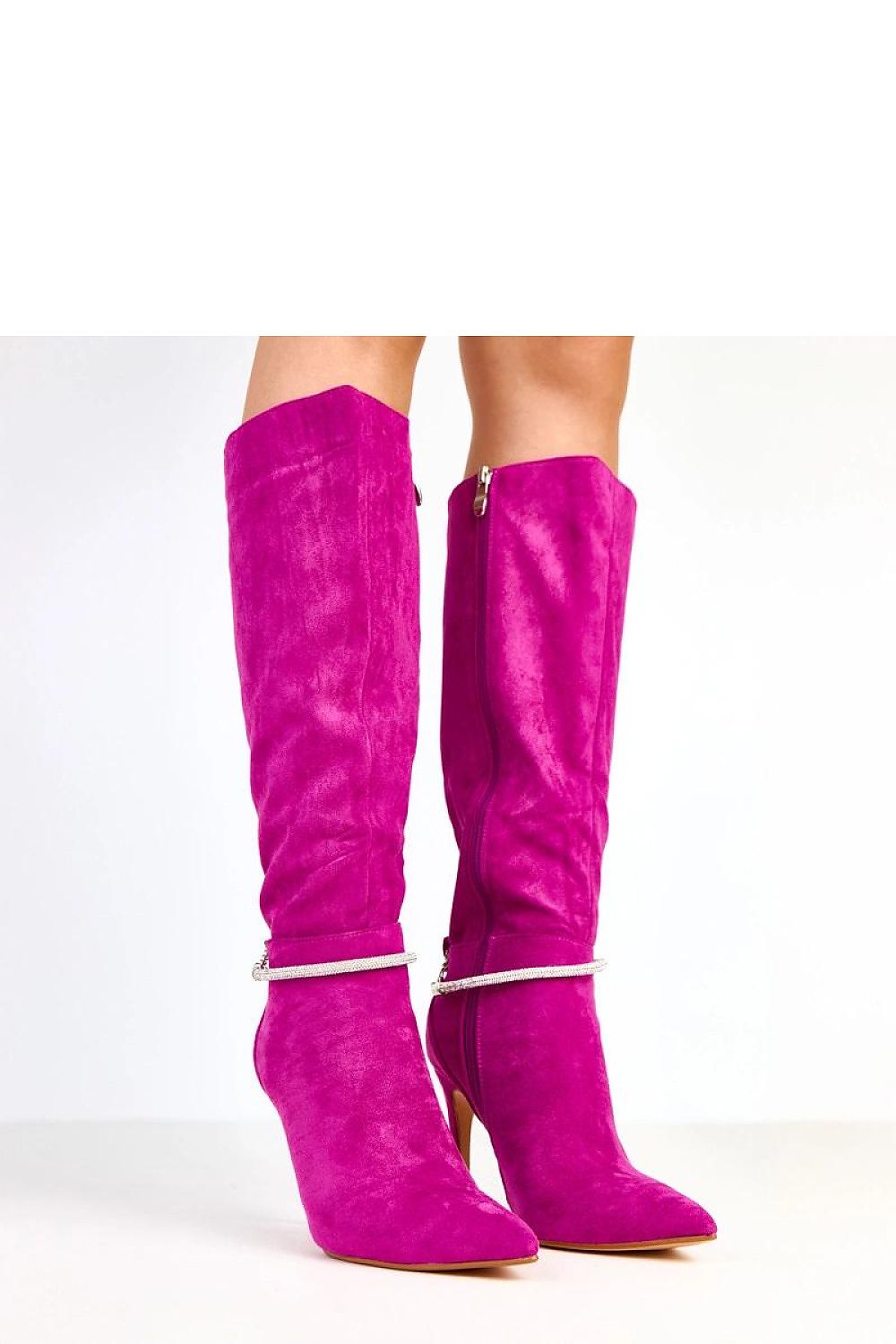  Batai su kulnu model 218126 Solea 