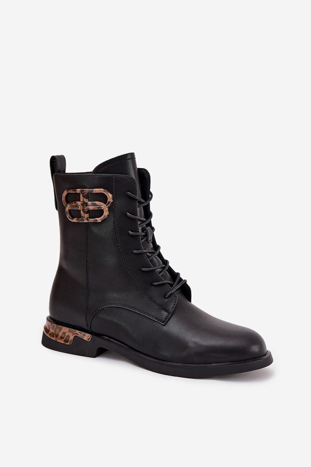 Boots “Step in style”