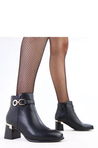  Batai su kulnu model 218814 Solea 