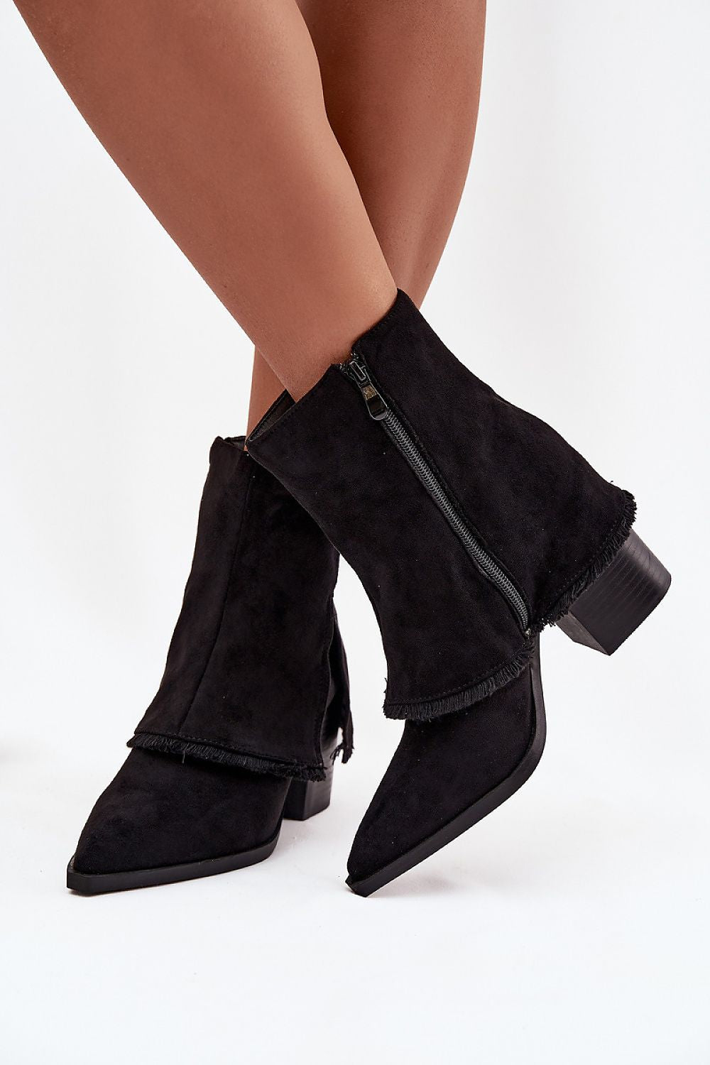 “Step in style” heeled shoes