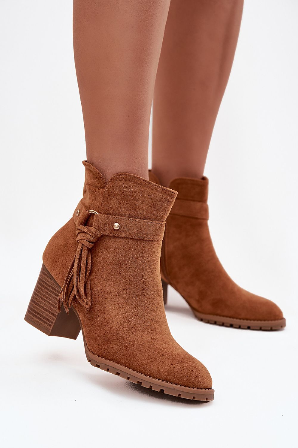 “Step in style” heeled shoes