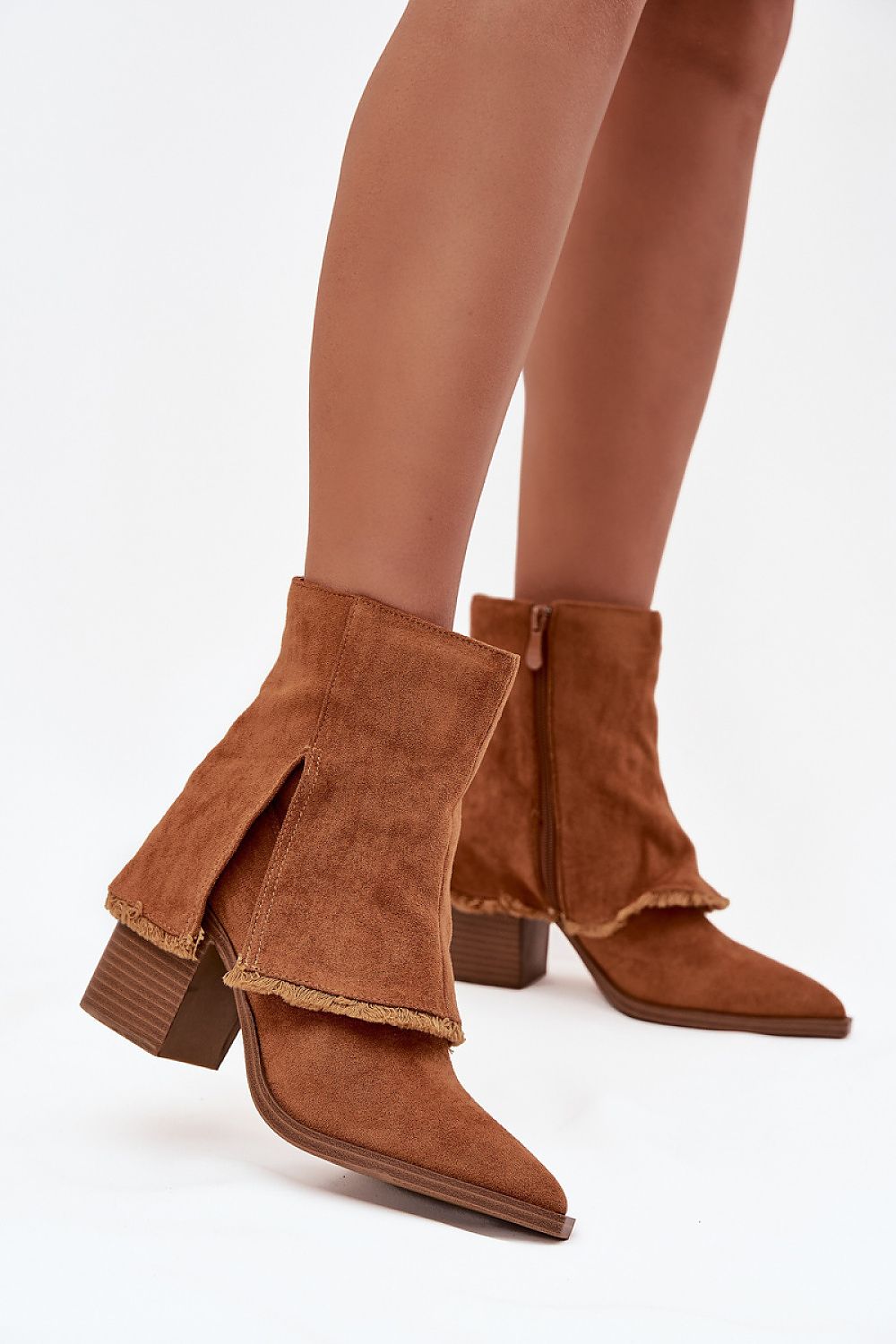 “Step in style” heeled shoes