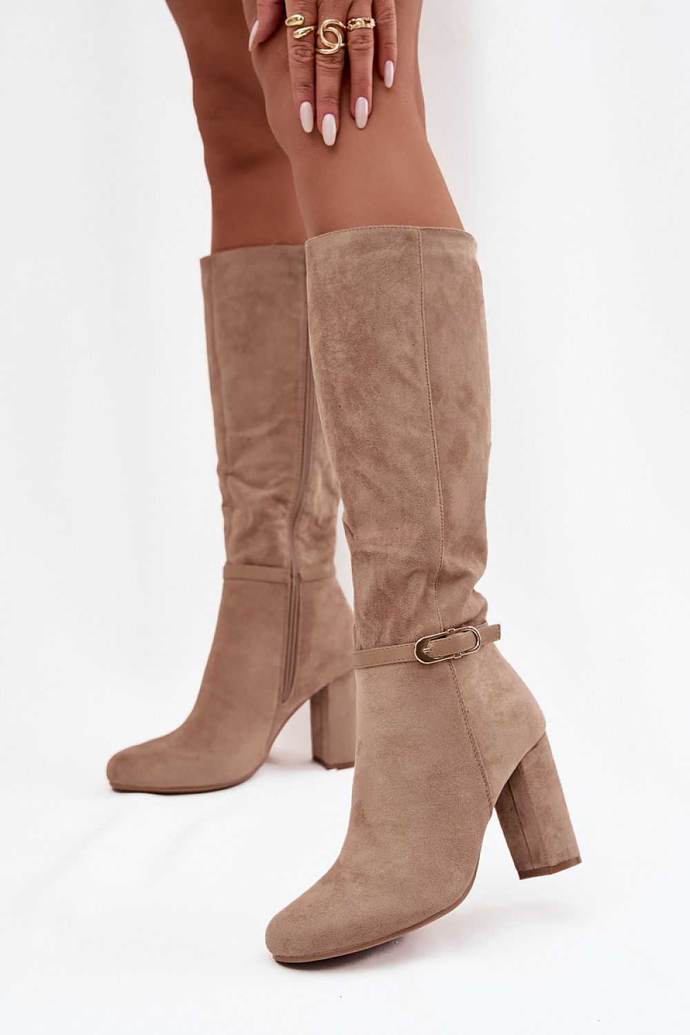 “Step in style” heeled shoes