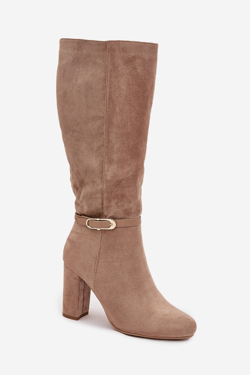 “Step in style” heeled shoes