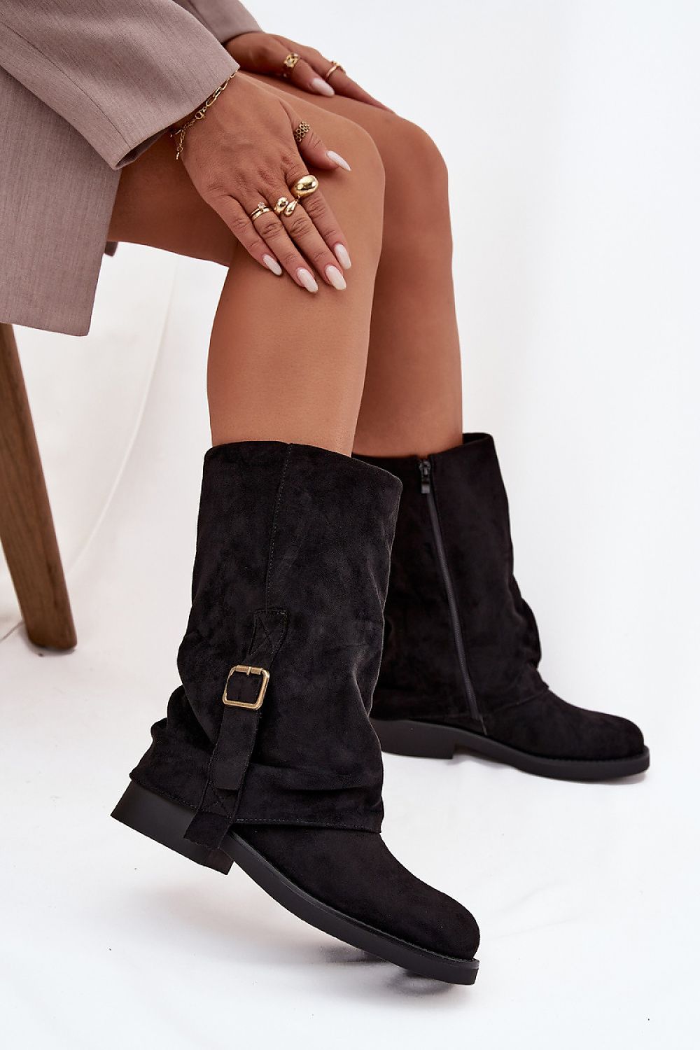 Thigh-high boots Step in style