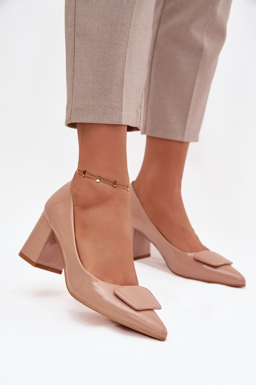 Block heel shoes Step in style