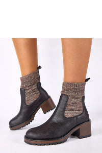  Batai su kulnu model 222348 Solea 