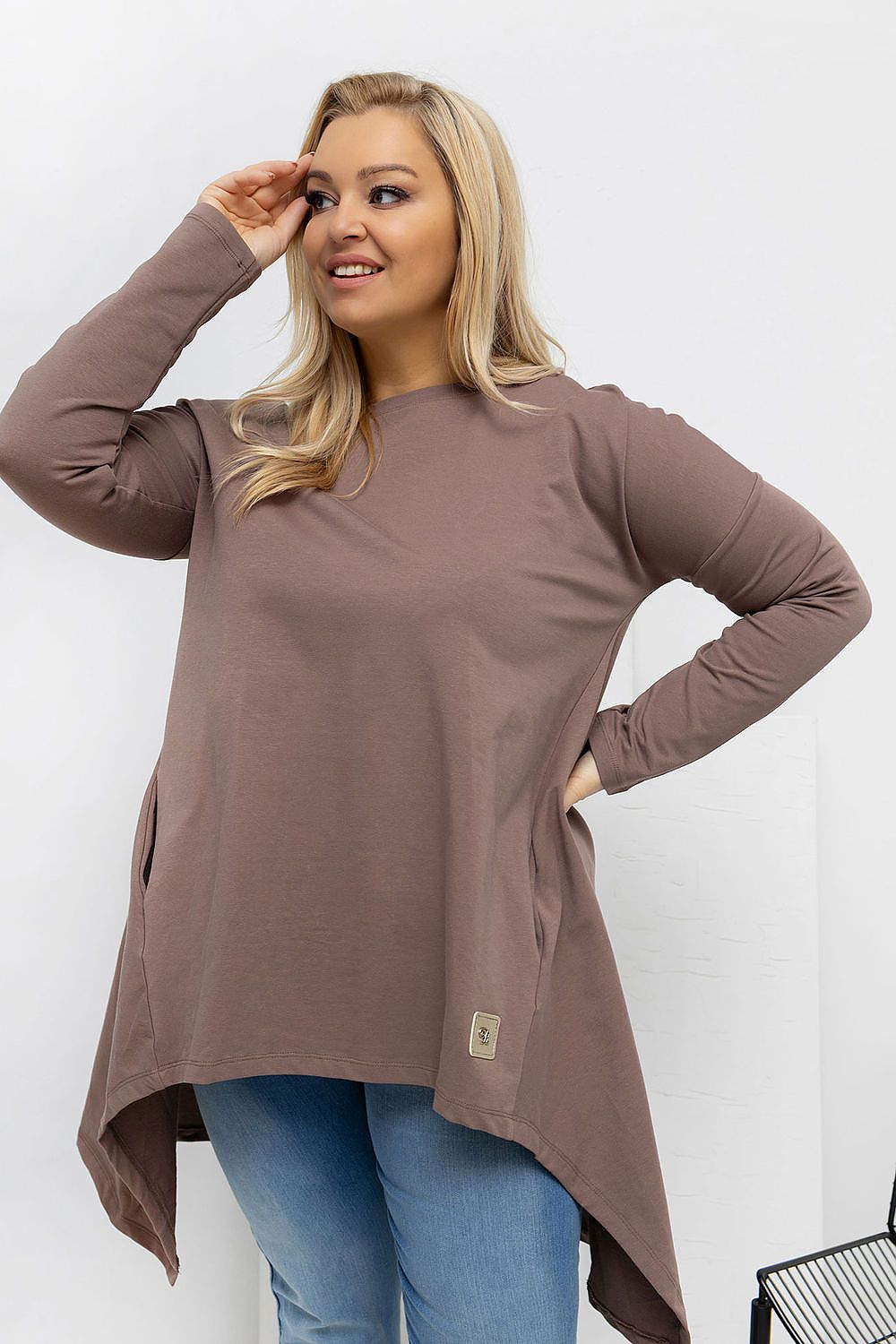Plus size tunic “Relevance”
