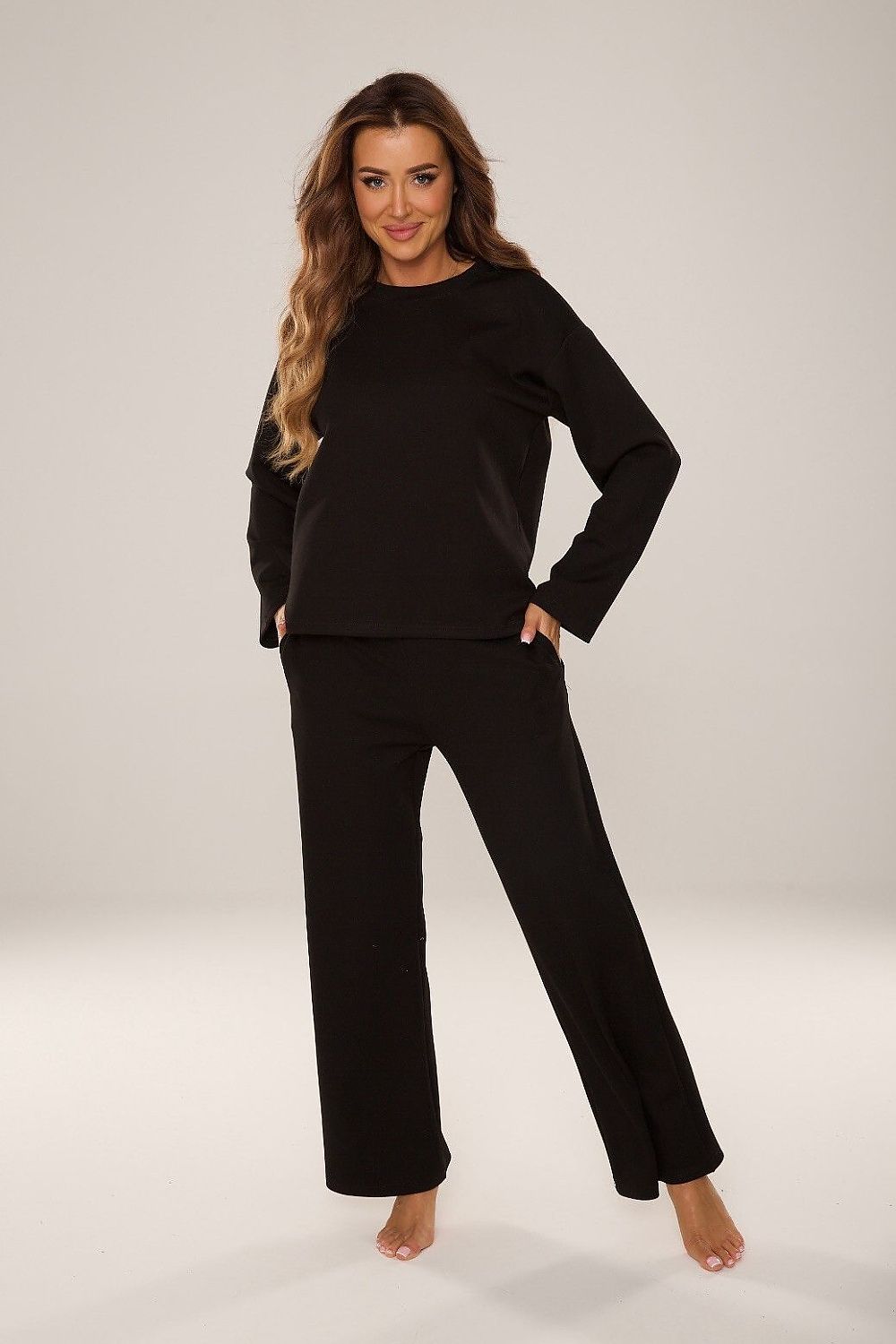 Moteriškas namų komplektas