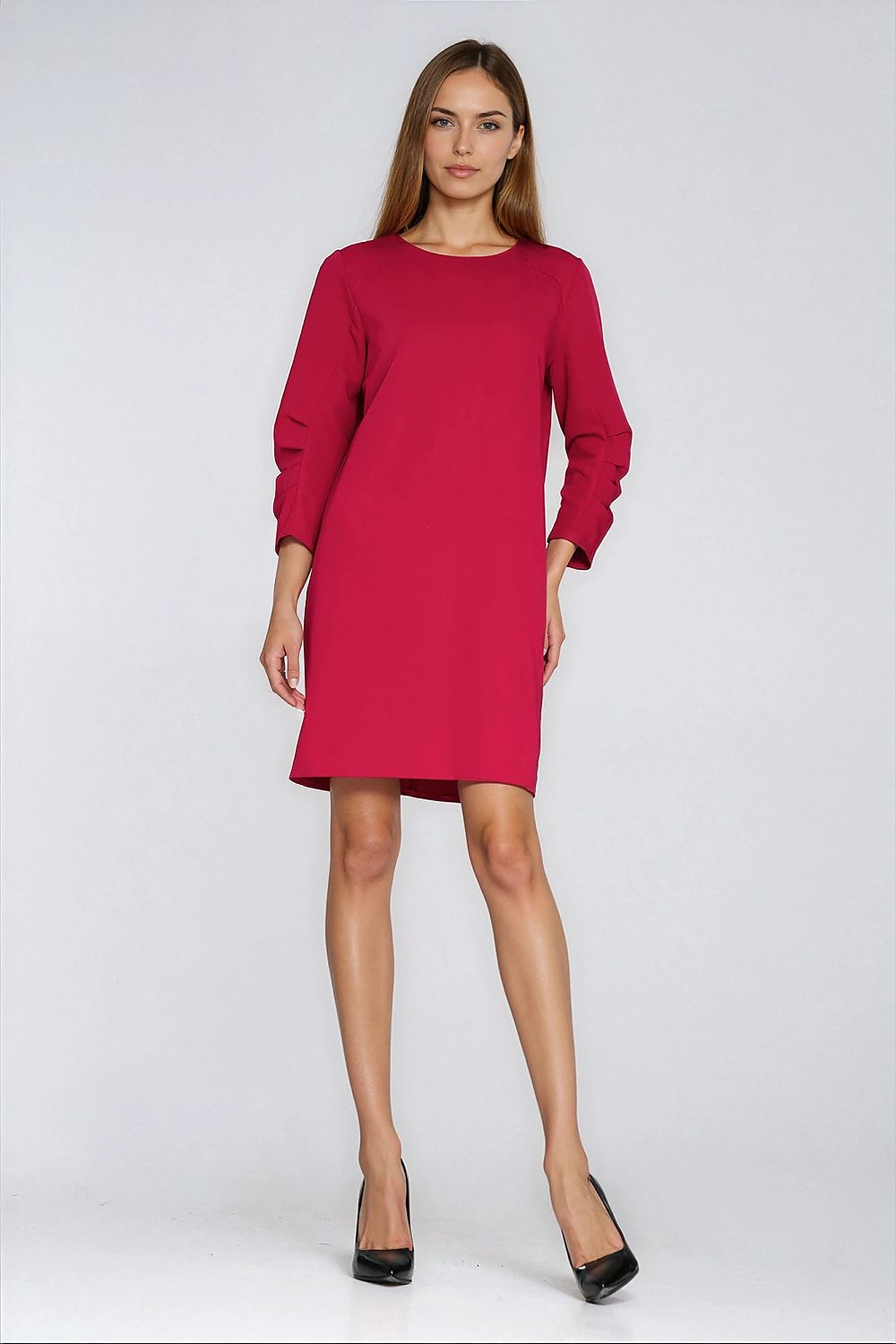 Suknelė laisvo kirpimo