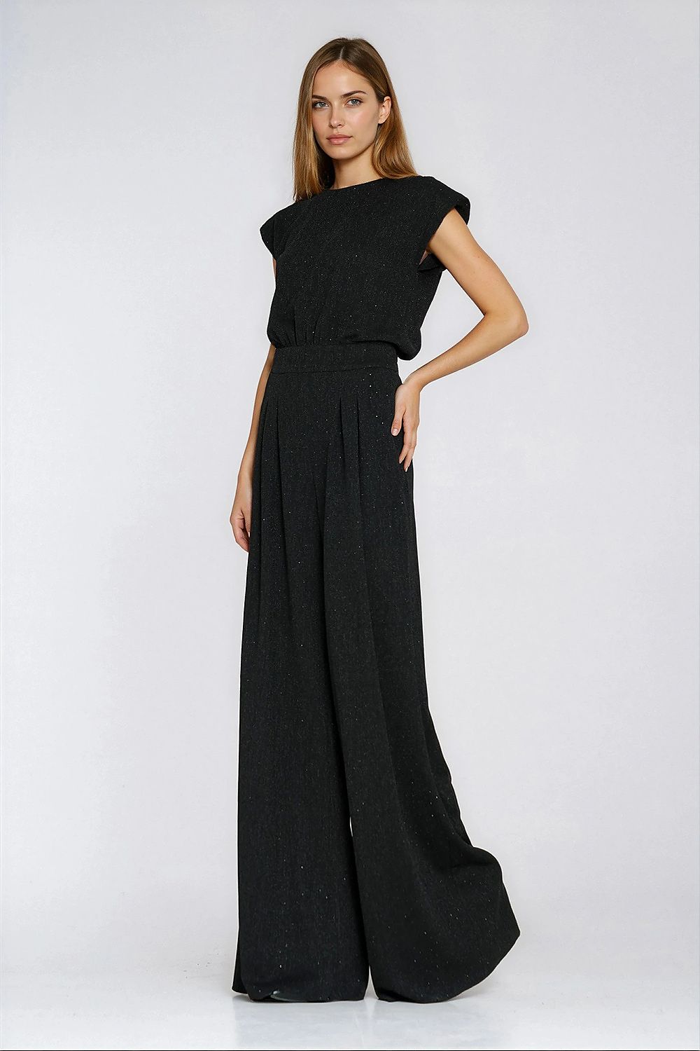 Elegantiškas moteriškas kombinezonas