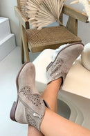 Batai model 224433 Step in style